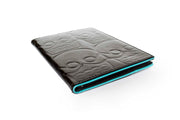 pasaporte cartera funda pasaportes viaje visa piel mexicanos regalo personalizade give away promocional Hecho por manos mexicanas viaje aeropuerto embajada color negro piel mate y charol